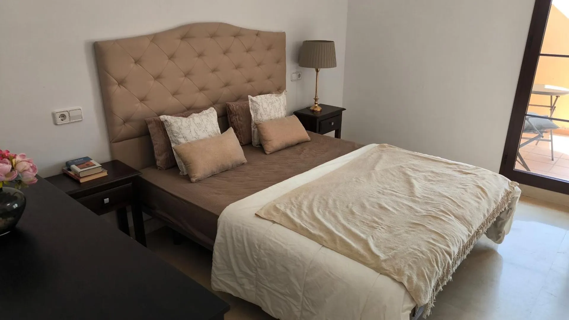 Las Jacarandas Penthouse With Stunning Views & Private Rooftop Benahavis